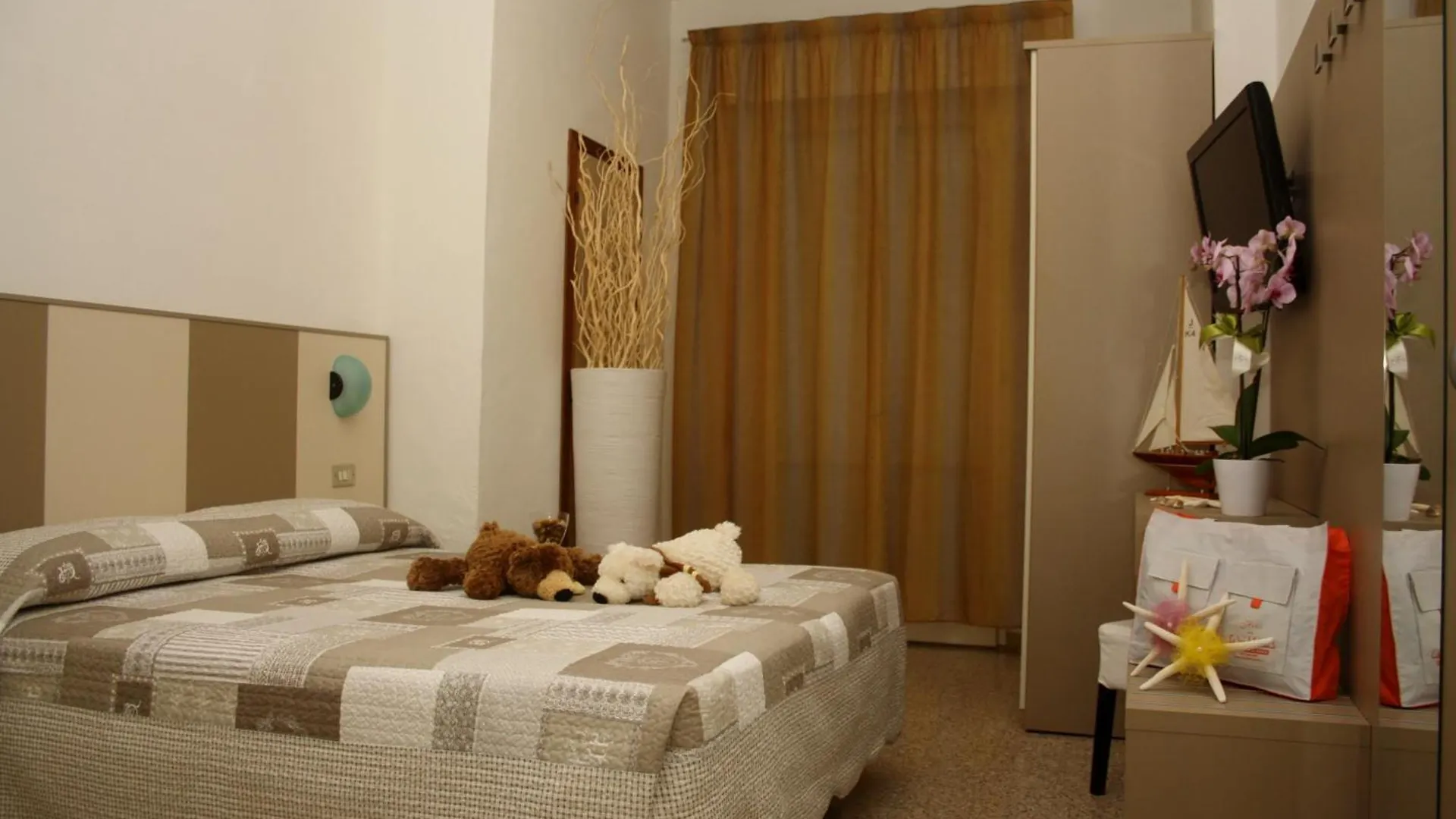 Hotel Camelia Римини